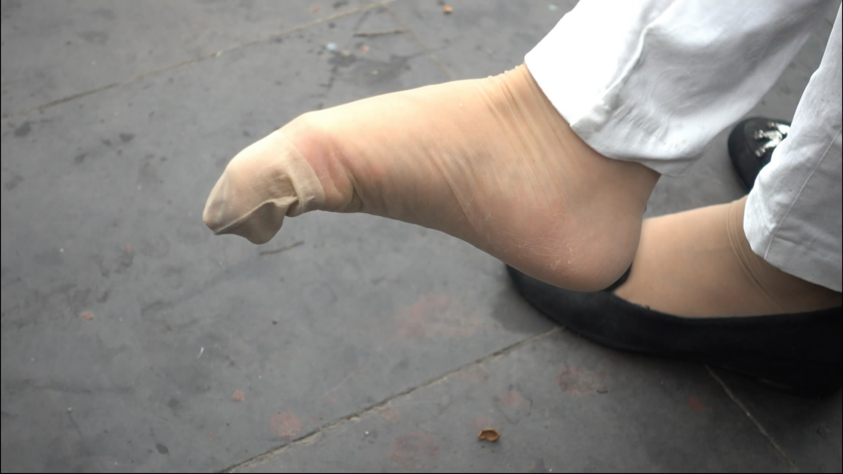 streetsnapnylon[00 00 40][20181208 221028 0]